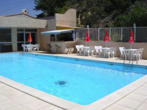 Maison charmante à Porticcio avec vue sur la mer et piscine